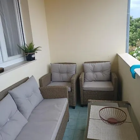 Apartment Apartment Sara Punta Skala